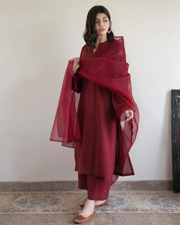 Deep Rouge | 3-Piece Stitched Eid Arrival